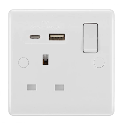 British General BG NEXUS MOULDED SINGLE 13A Socket 18W USB C PLUS USB A